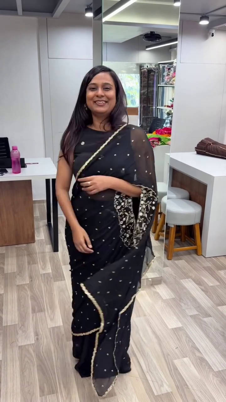 Pleated Saree – Style It in Two Stunning Ways