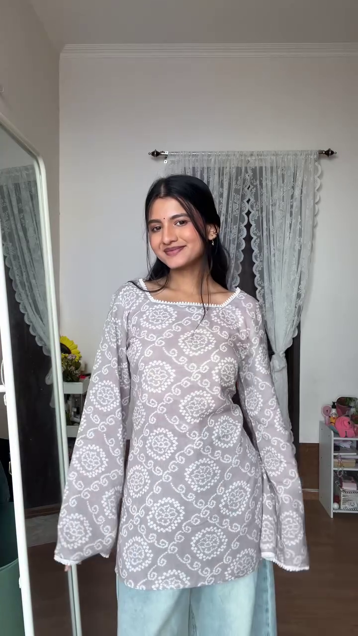 Women & Girls Short Kurti – Everyday Elegance with a Modern Twist