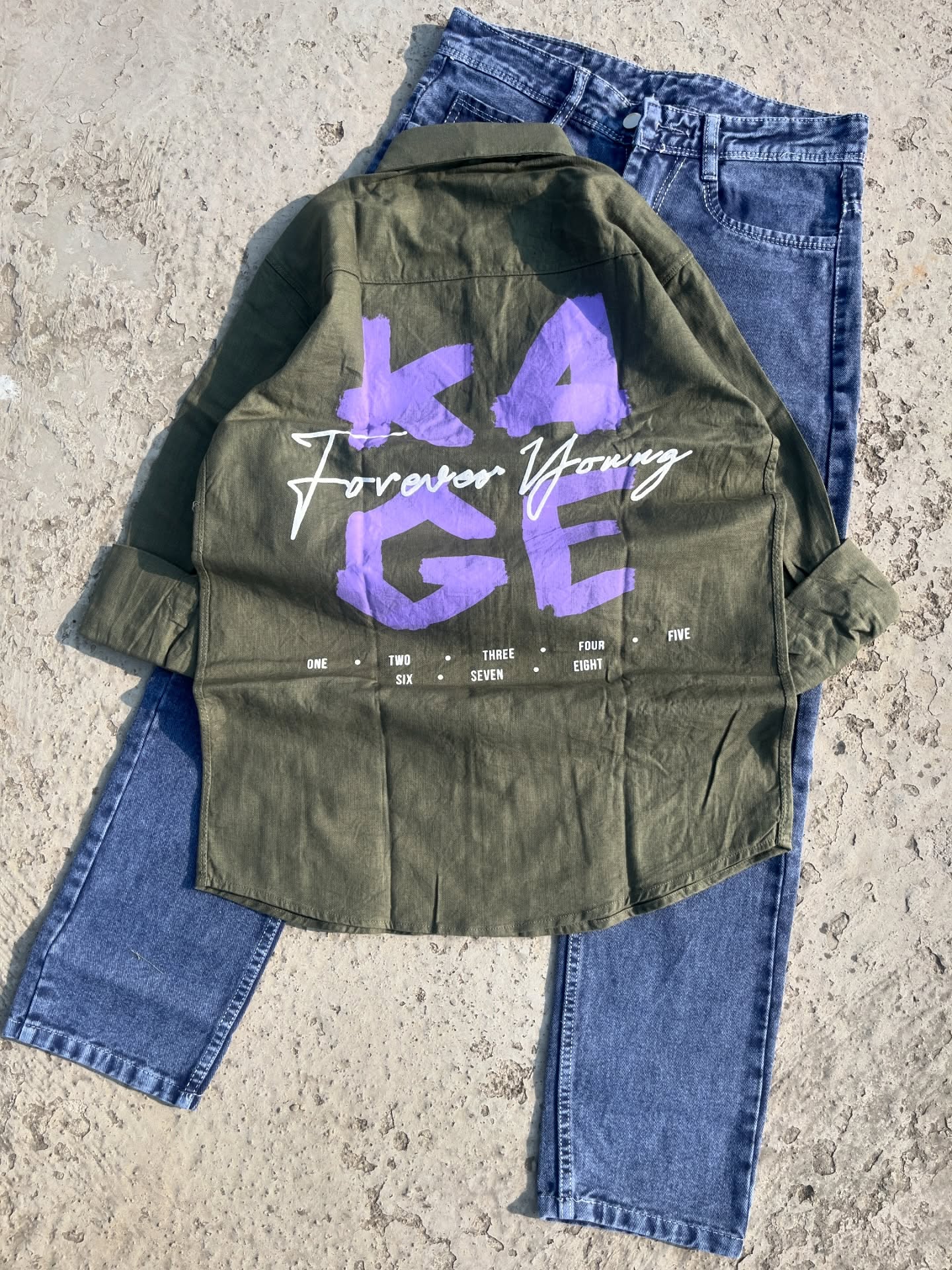 Effortless Seoul Street: Korean-Style Oversized Shirt with Baggy Mom-Fit Jeans