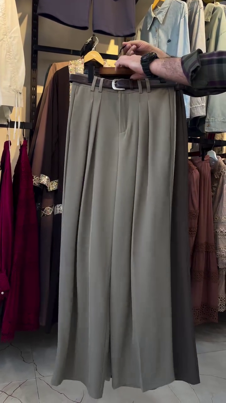 🖤 Refined Elegance: Timeless Wide-Leg Tailored Trousers