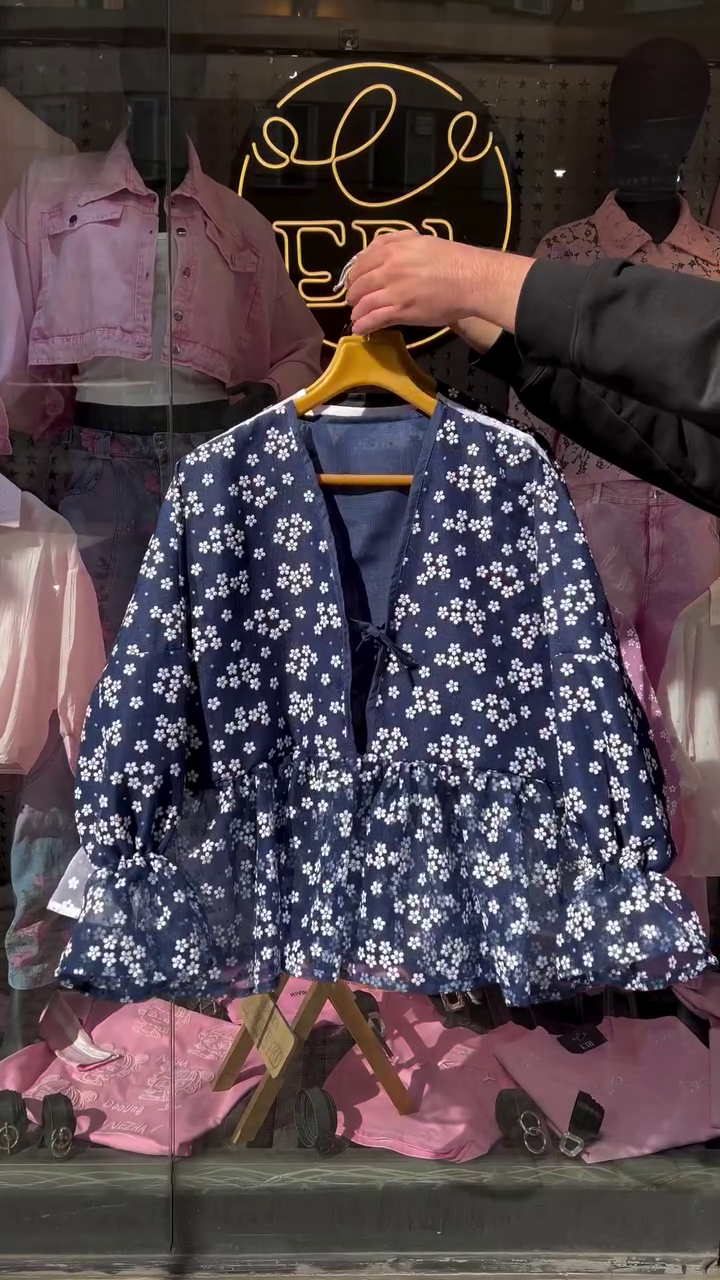 🌸 Sweet & Stylish: Floral Tie-Front Peplum Top