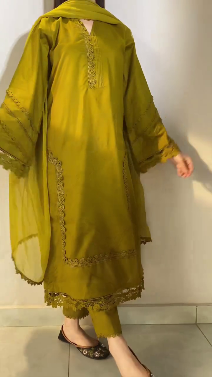 Radiant Elegance in Lime Green – A 3-Piece Luxury Statement of Embroidered Grace & Lace Perfection