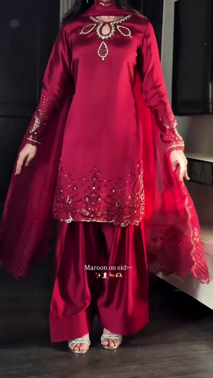Ethereal Elegance – Women’s Pret Luxury Shisha Silk 3-Piece Rosette Ensemble
