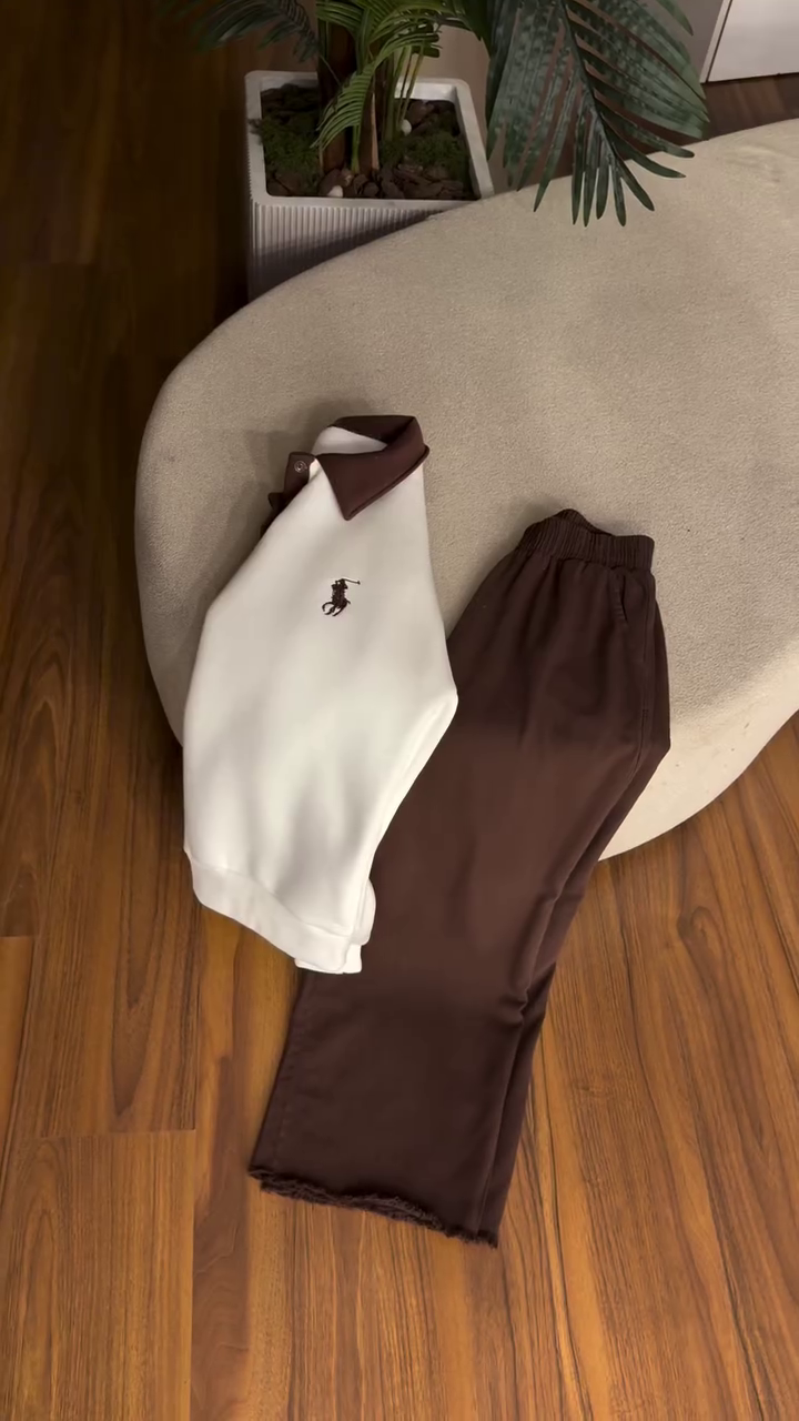 Effortless Comfort – Everyday Cotton Sweatshirt & Jogger Set