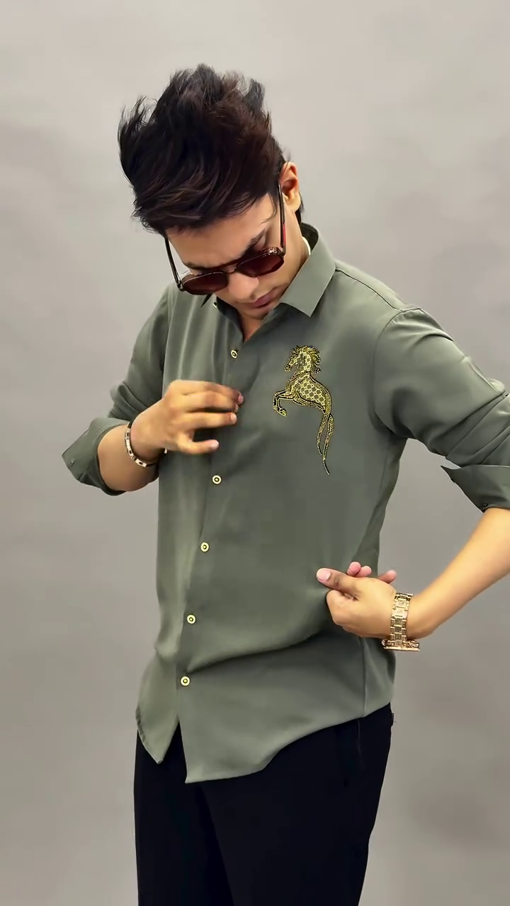 👔✨ Men’s Printed Shirt Fabric – Stylish Comfort, Endless Possibilities ✨👔