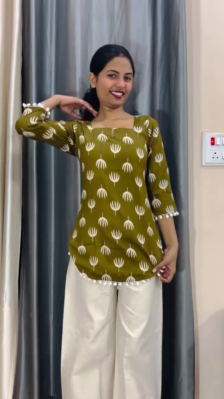 🌸✨ Women’s Printed Round Neck Tunic – Effortless Style Meets Everyday Comfort ✨🌸