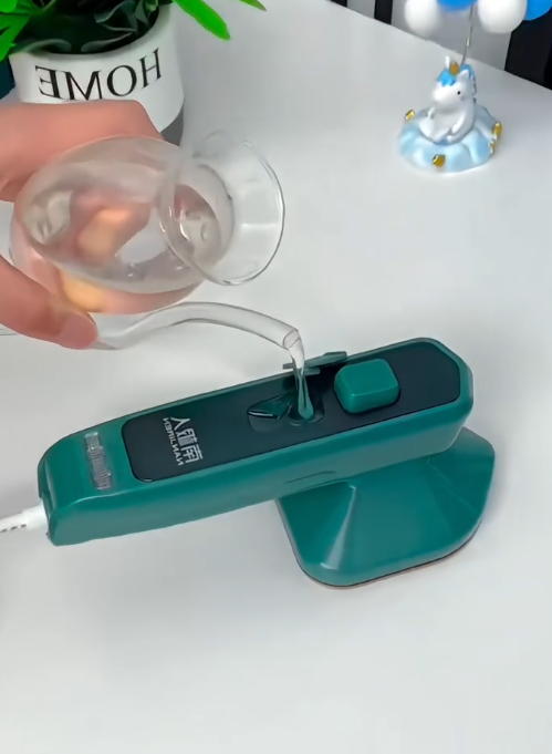 Portable Mini Steam Iron – Compact Garment Steamer for Quick Wrinkle Removal 👕✨