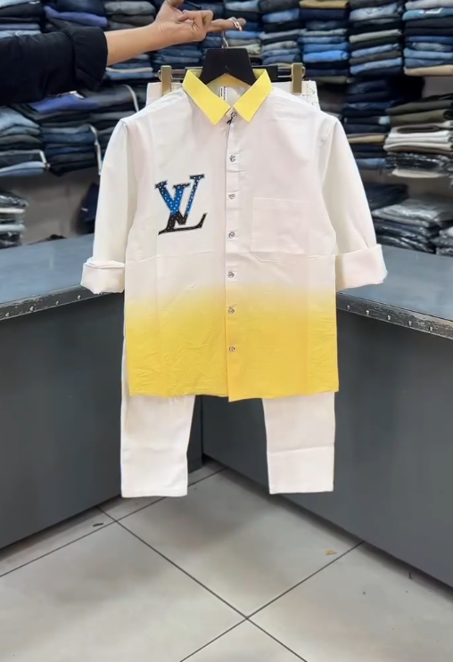 Timeless Style Redefined: The Perfect Men’s Shirt and Jeans Combo