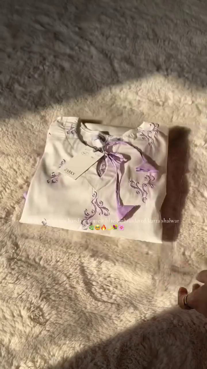 Soft Serenity: Lilac and White Kurta Shalwar Set