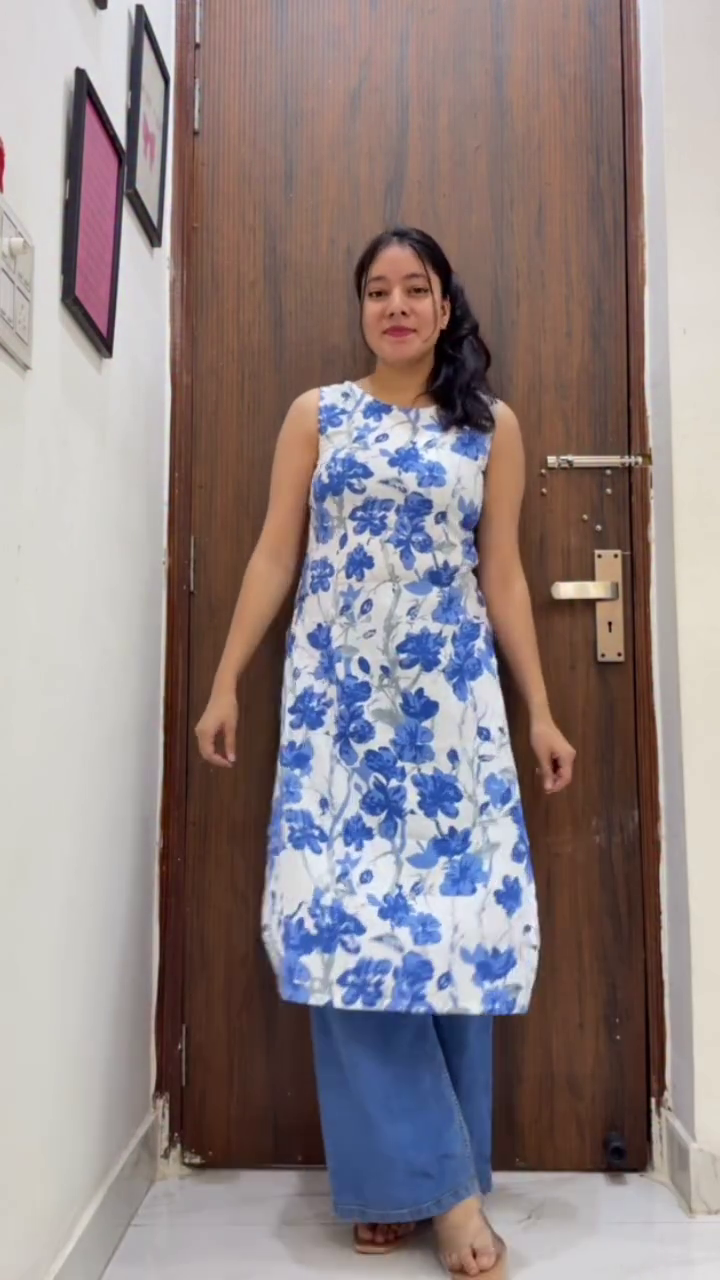 Fresh Bloom: White and Blue Floral Printed A-Line Kurta