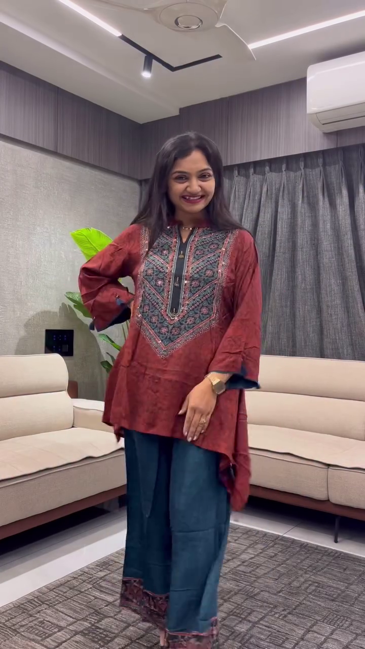 Chic Contrast: Maroon & Black Printed Short Kurti with Wide-Leg Trousers