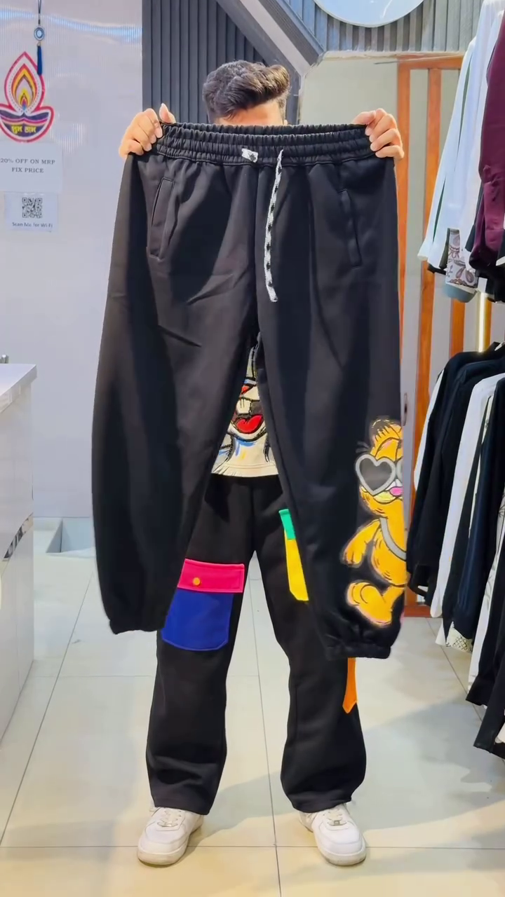 Casual Comfort: Off-White Joggers for Everyday Style