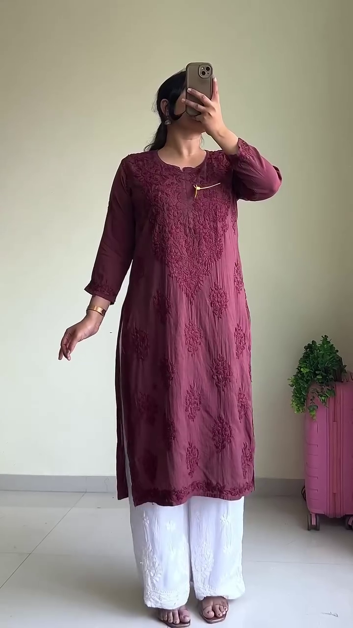 Elegant Burgundy Straight Kurta with White Hand-Embroidered Detailing