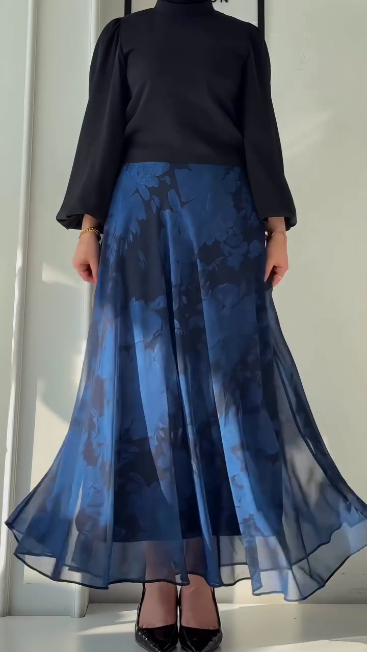 Chic & Coordinated: Navy Blue and Black Floral Skirt with Black Top