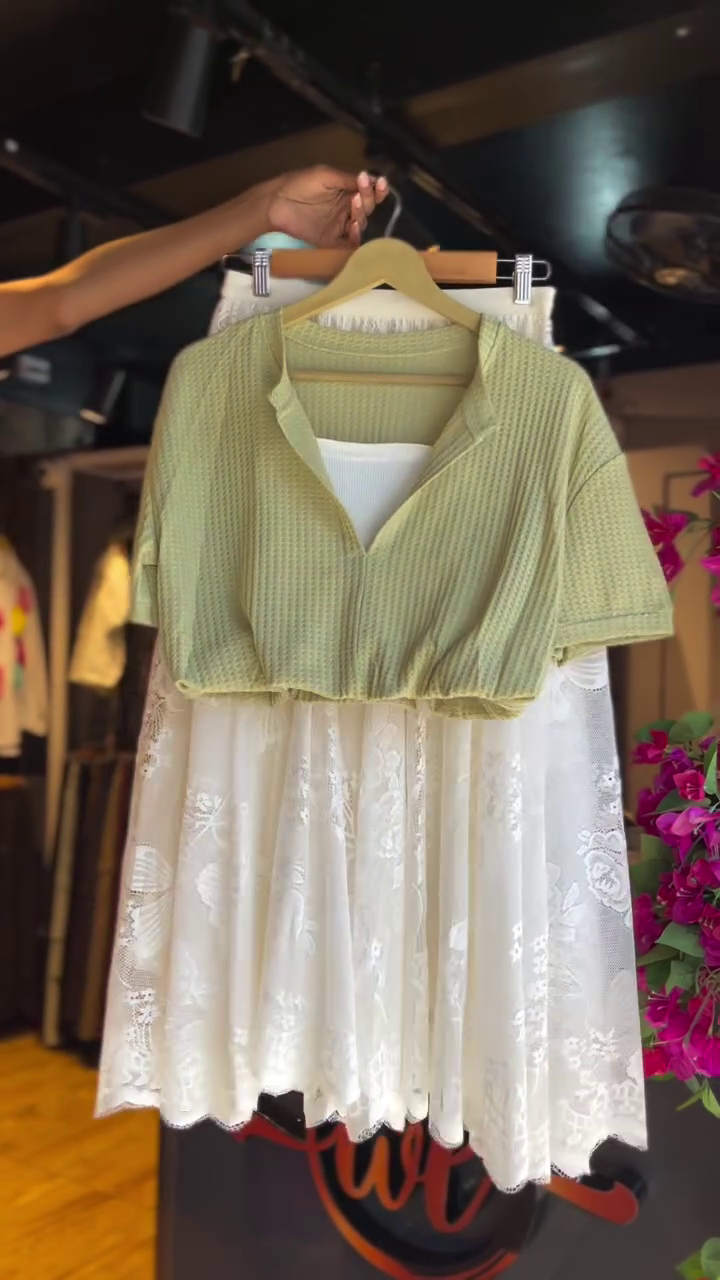 Chic & Feminine: Women’s Skirt Set with Waffle-Knit Top and Lace Skirt