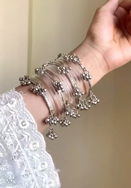 Kashmiri Oxidized Silver-Plated Ghungroo Bangle Set – Traditional Boho Ethnic Jewelry