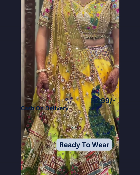 Woman's Lengha Choli Set With Beautifull Design