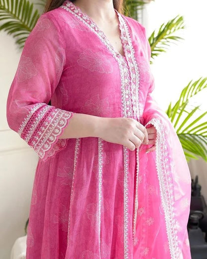 Take Your Style To The Next Level With Our Gulab Pink Anarkali Suit Set!