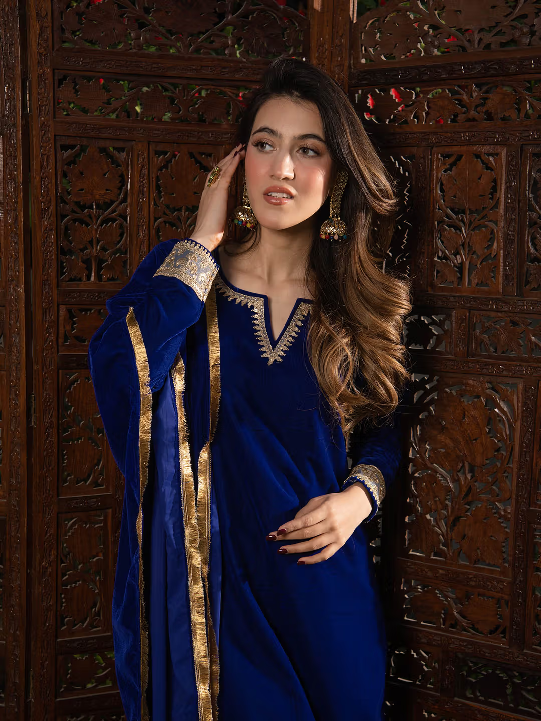 BEAUTIFUL ROYAL BLUE VELVET KURTA SET FOR WOMEN