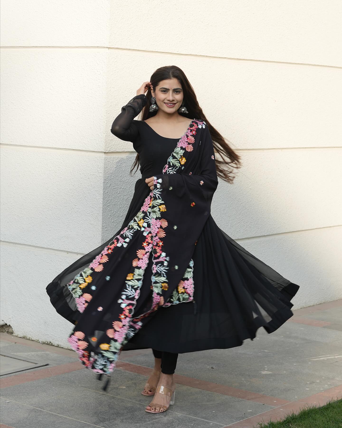 BLACK COLOUR BACKLESS ANARKALI THREE PIECE SUIT WITH COLOURFUL EMBROIDERY BORDER