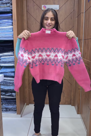 Women’s Printed Pullover Sweater: Stylish, Cozy, Trendy, Vibrant, Comfortable, Chic.